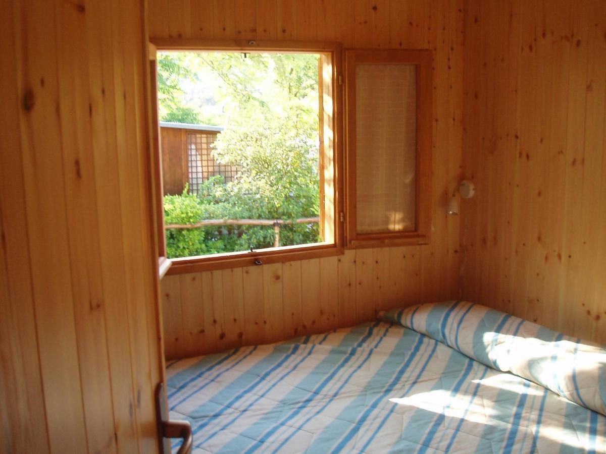 Villaggio Camping Valdeiva 데이바마리나 외부 사진