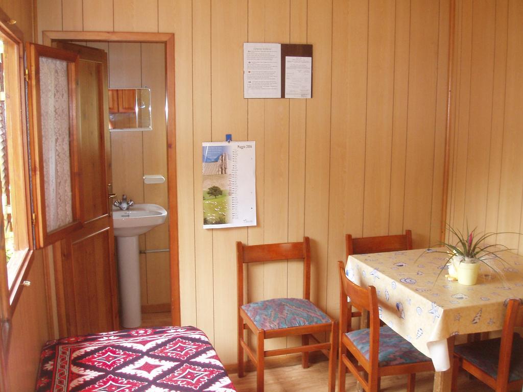 Villaggio Camping Valdeiva 데이바마리나 외부 사진