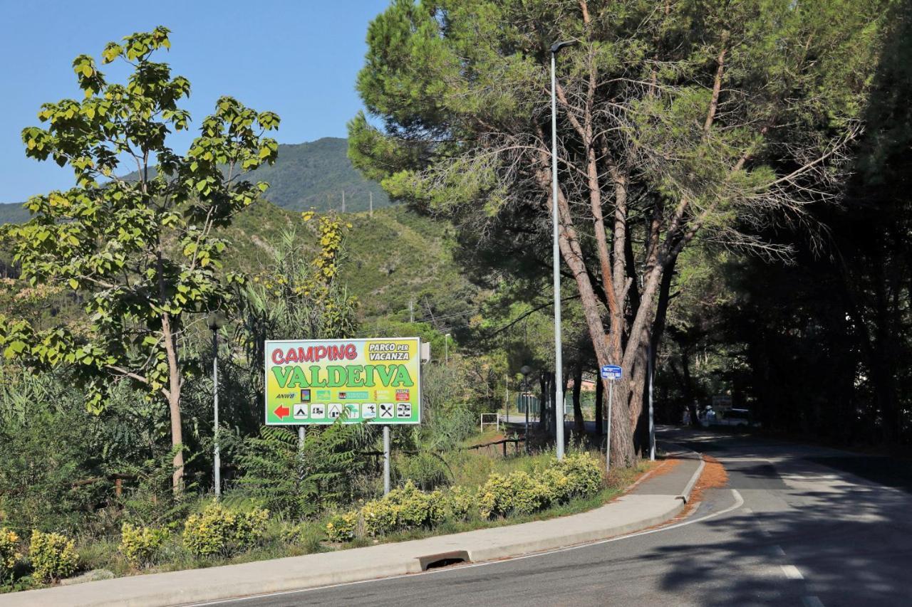 Villaggio Camping Valdeiva 데이바마리나 외부 사진