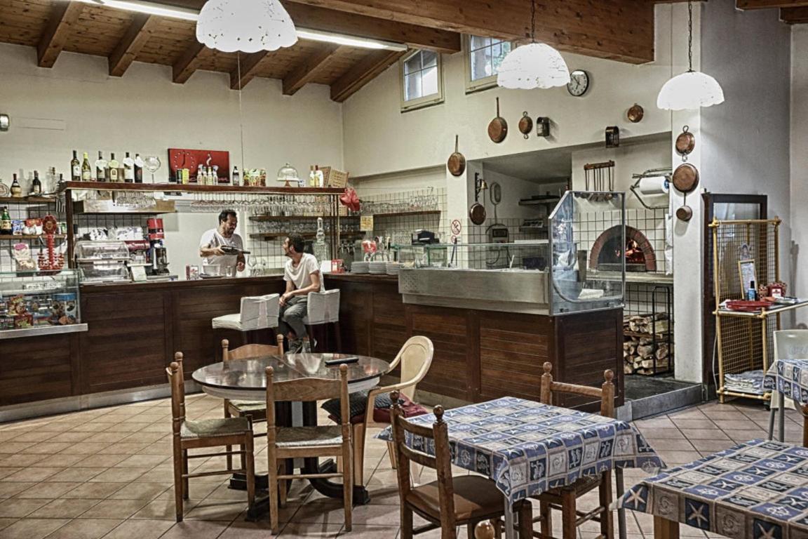 Villaggio Camping Valdeiva 데이바마리나 외부 사진